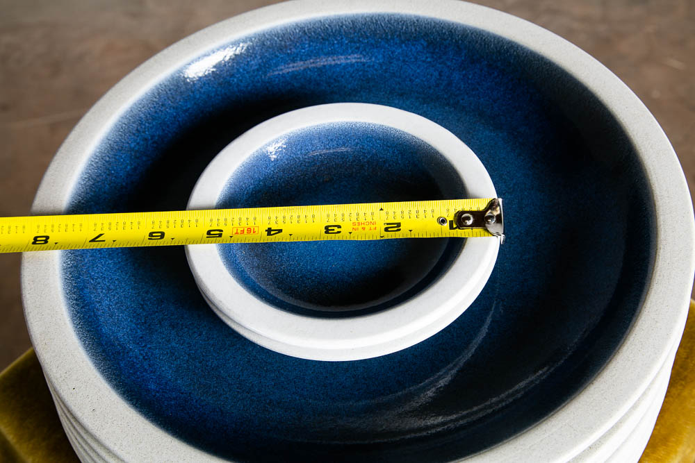 Mid Century Modern 15 Plate Set Ceramics Edith Heath Dinner Blue Rim Moonstone - Image 12