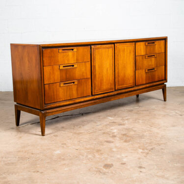 Mid Century Modern Dresser Credenza Walnut United Furniture 9 Drawer Vintage NM