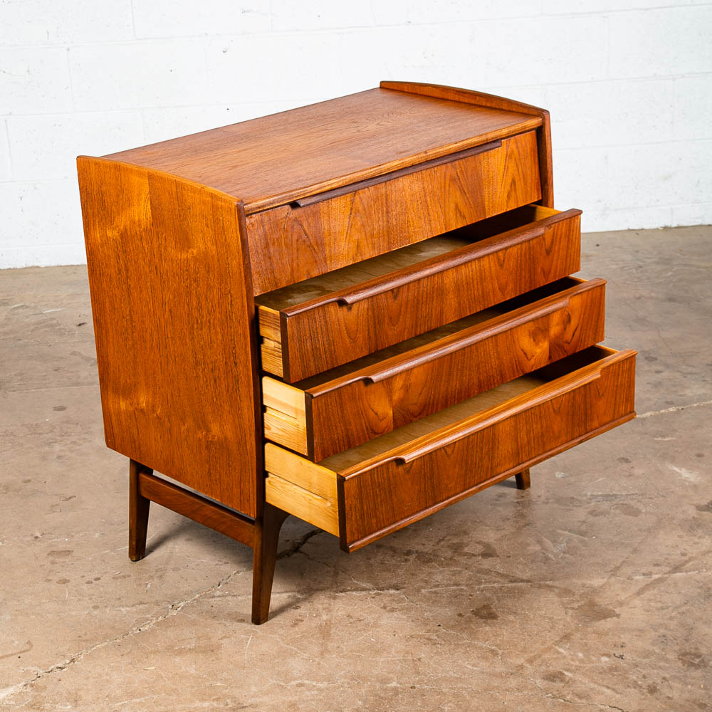 Mid Century Danish Modern Desk Vanity Office Teak 6 Drawer Vintage Denmark - Image 3