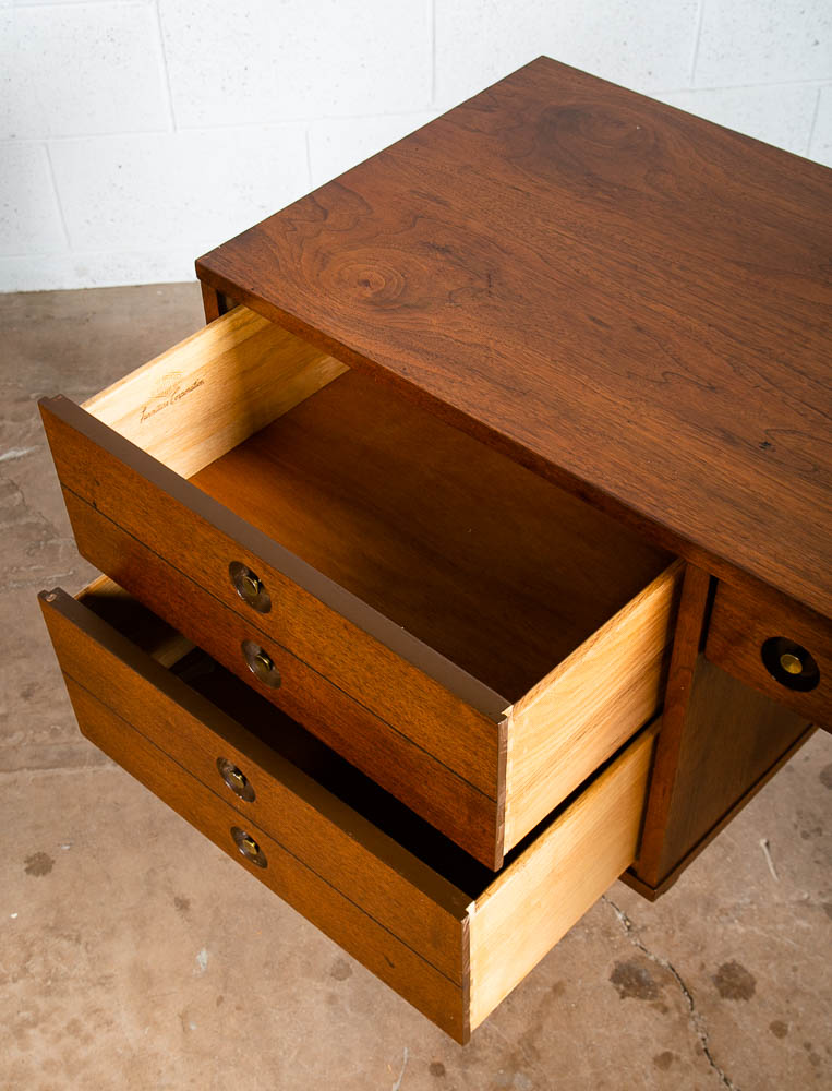 Mid Century Modern Desk Walnut Executive Office 3 Drawer United Furniture - Image 12