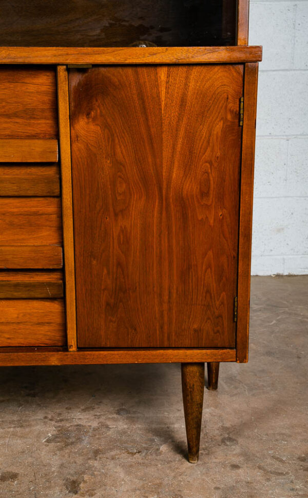 Mid Century Modern China Cabinet Hutch Bassett Walnut Display Vintage Drawers - Image 7
