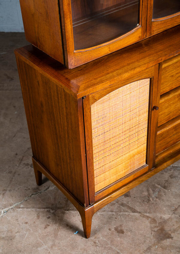 Mid Century Modern China Cabinet Lane Rhythm Walnut Cane Front Glass Display NM - Image 7