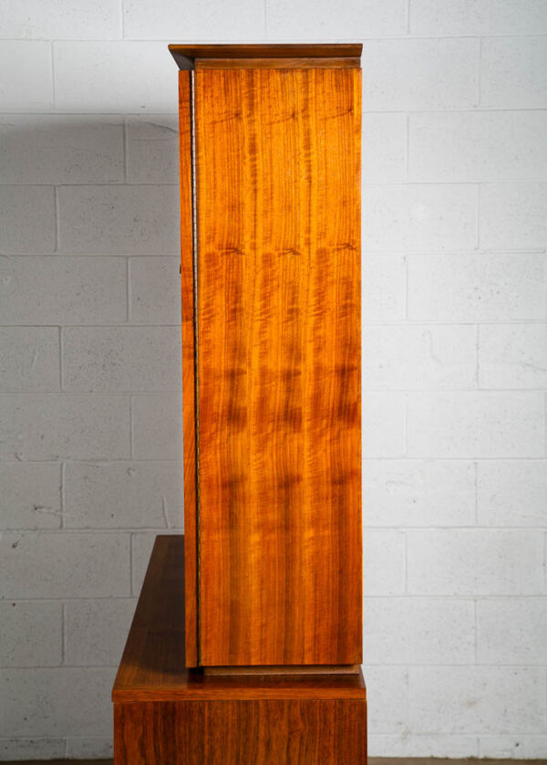 Mid Century Modern China Cabinet Lane Rhythm Walnut Cane Front Glass Display NM - Image 5