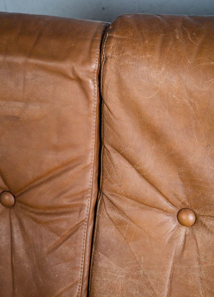 Mid Century Danish Modern Settee Sofa Komfort Tan Leather Denmark 3 Seat Teak VG - Image 7