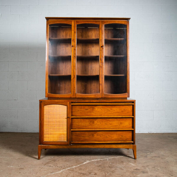 Mid Century Modern China Cabinet Lane Rhythm Walnut Cane Front Glass Display NM - Image 2