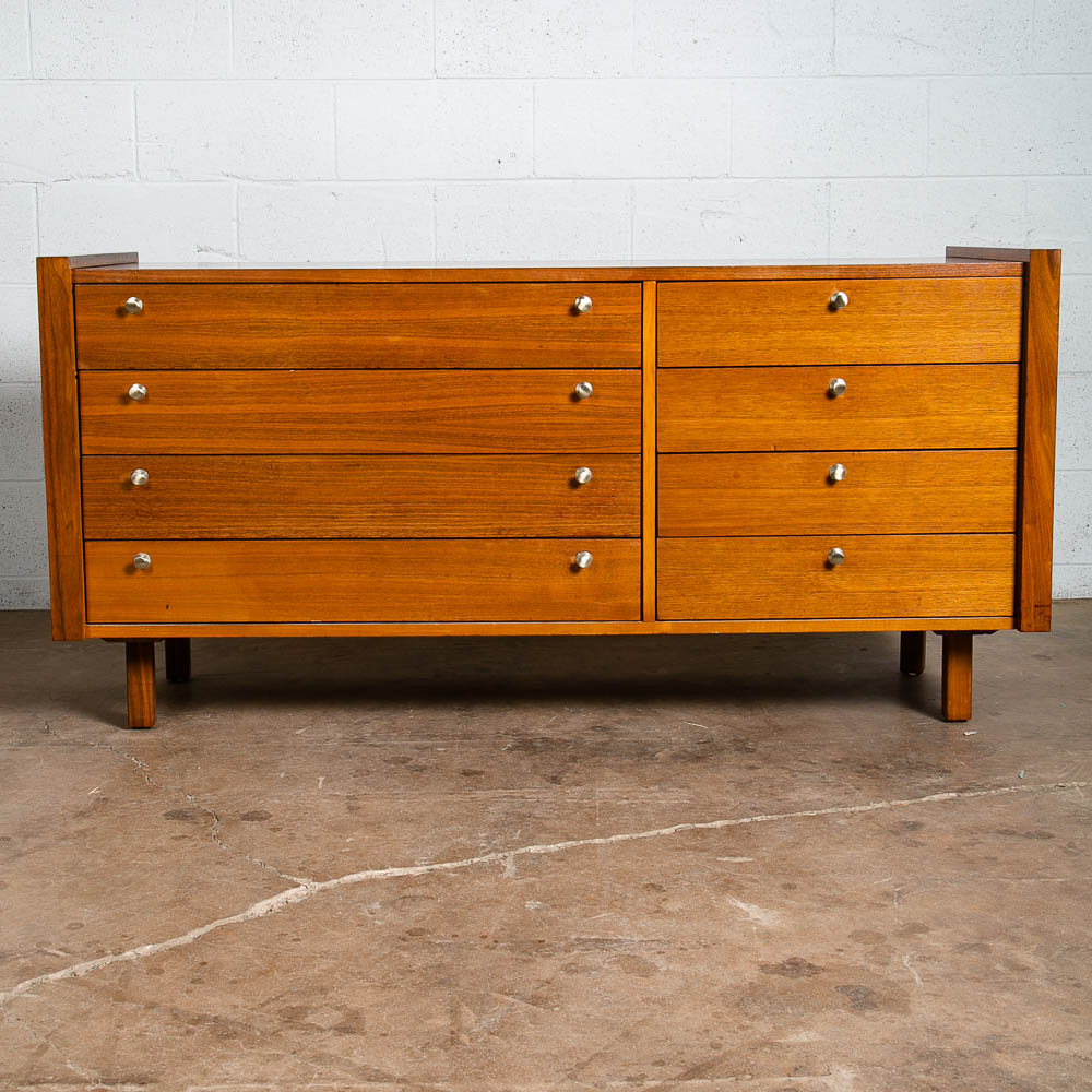 Mid Century Modern Dresser Credenza 8 Drawer Brown Saltman Walnut John Keal Mcm - Image 2