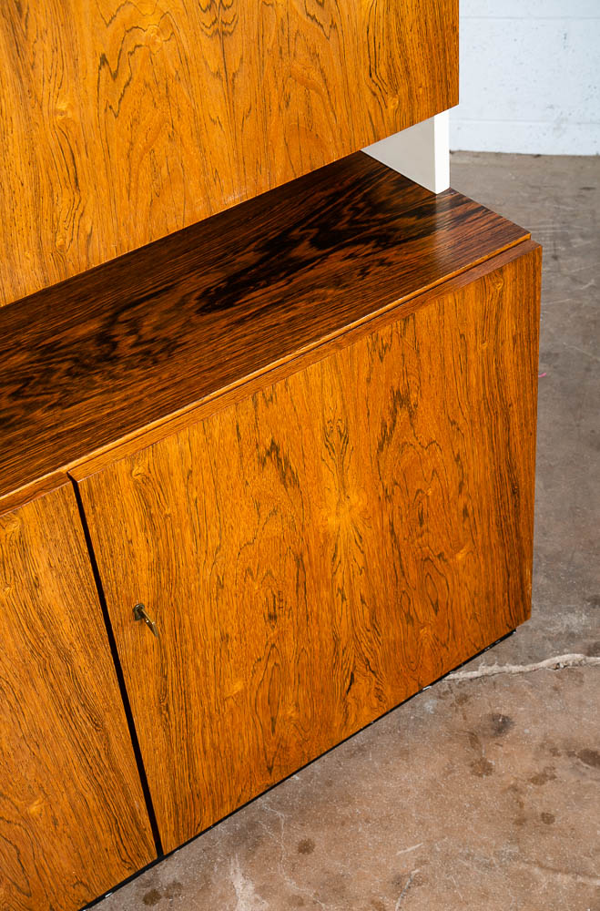 Mid Century Danish Modern Credenza Hutch Cabinet Rosewood Locking White Vintage - Image 8