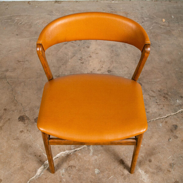 Mid Century Danish Modern Dining Chair Kai Kristiansen Cognac Round Back Tan Mcm - Image 6