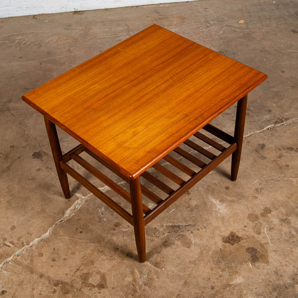 Mid Century Danish Modern Sculptural Teak Accent Side Table End Spindle Shelf