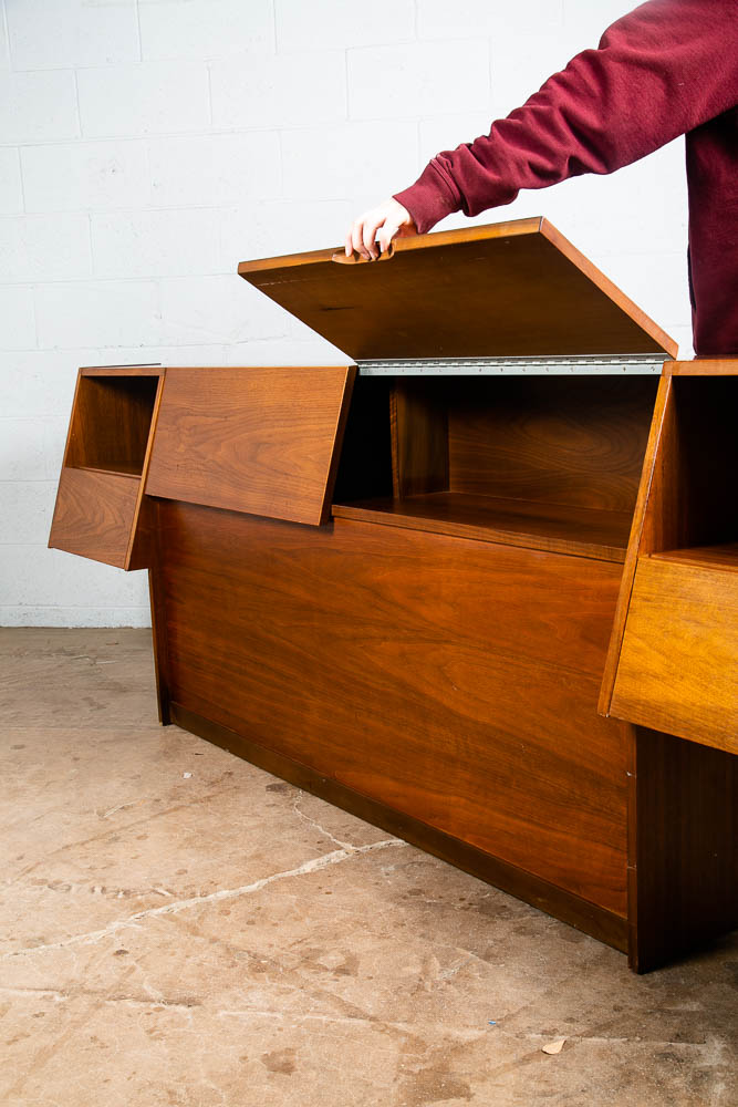 Mid Century Modern Headboard Bed Queen Floating Nightstand Stanley Young Glenn - Image 8