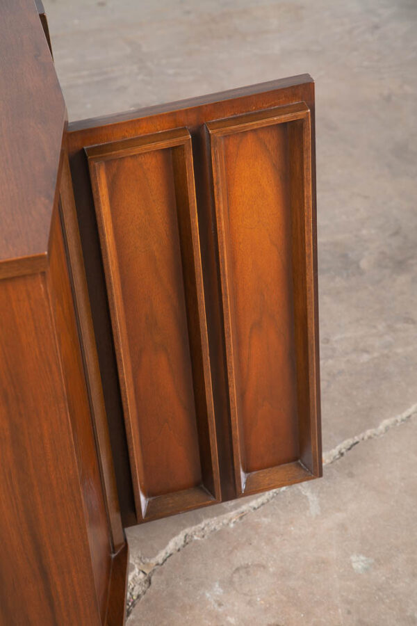 Mid Century Modern Compact Credenza Cabinet Entry Walnut Mcm Doors Broyhill Mcm - Image 8
