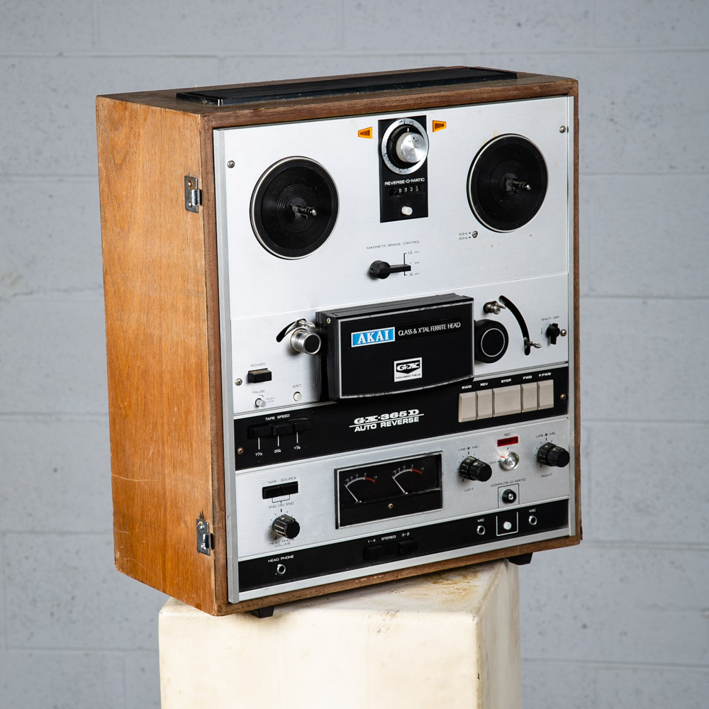 Vintage Reel to Reel Akai GX-365D Silver Face Stereo 3 Head Speaker As Is