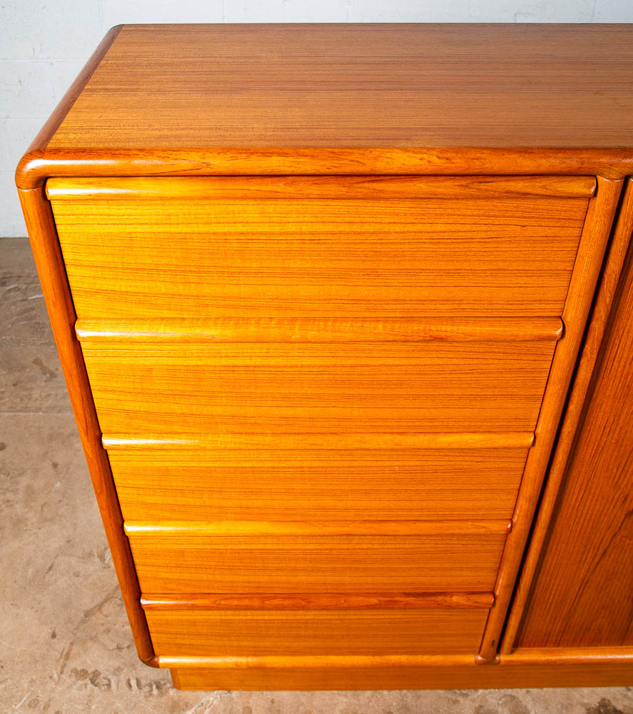 Mid Century Danish Modern Dresser Teak Gentlemans Chest Drawers Denmark Kibaek - Image 12