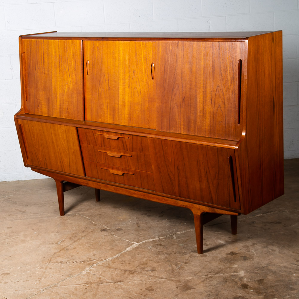 Mid Century Danish Modern Credenza Teak Sideboard Large Cabinet Drawers Doors NM - Image 2