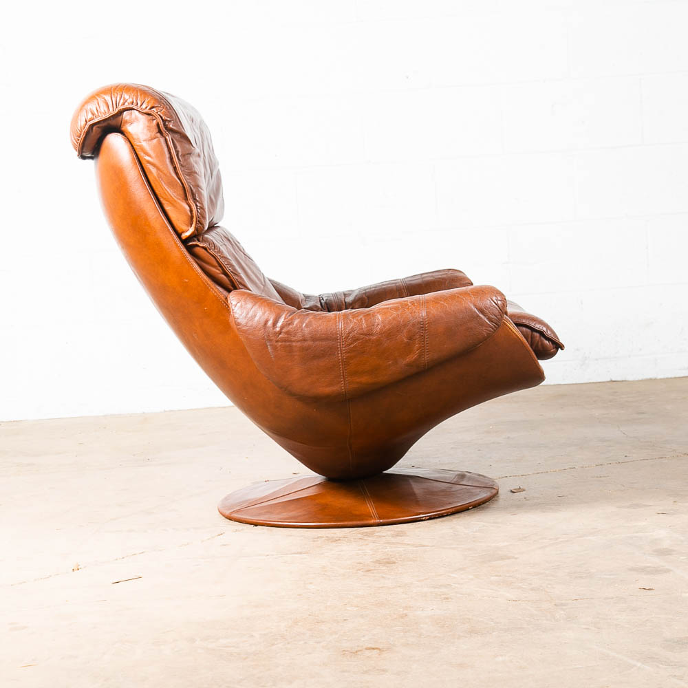 Mid Century Danish Modern Lounge Chair Brown Leather Danish Swivel Arm Artima - Image 3