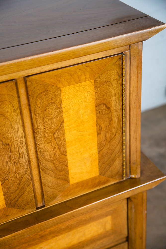 Mid Century Modern Dresser Highboy Tall Vintage Walnut Burl Brass United Shuff - Image 7