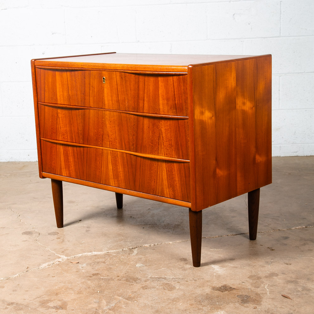 Mid Century Danish Modern Chest Drawers Dresser 3 drawer Teak Wood Denmark Table - Image 10