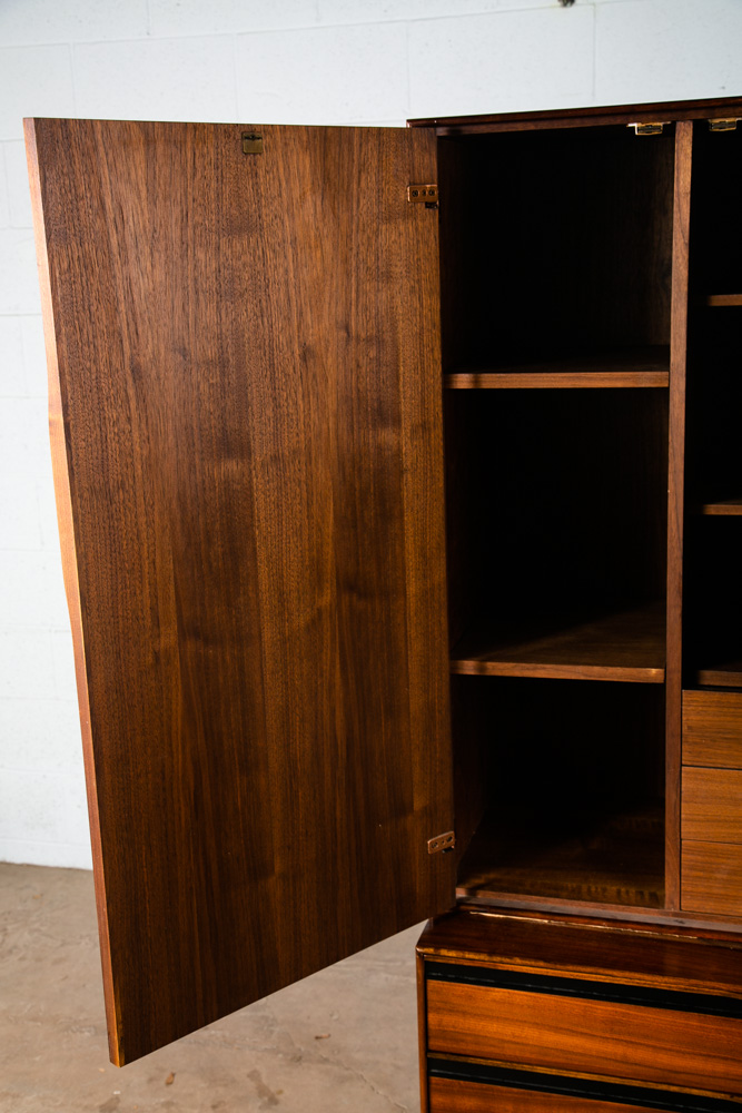 Mid Century Modern Dresser Gentleman's Chest Glenn California John Kapel Mirror - Image 9