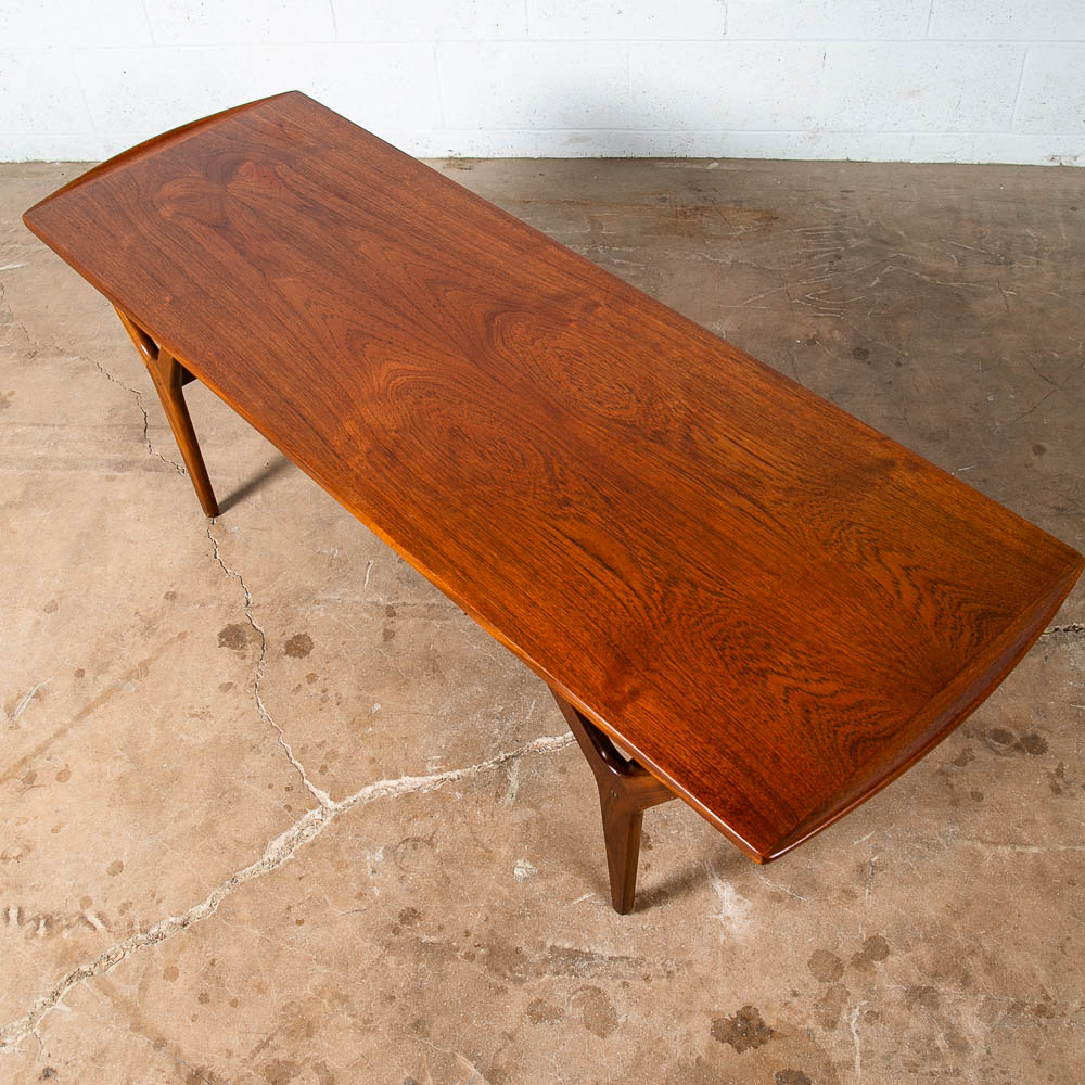 Mid Century Danish Modern Coffee Table Surfboard Shelf Teak Henning Kjaernulf NM - Image 3
