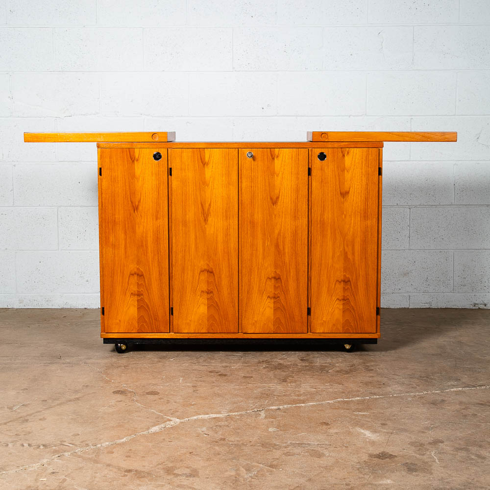 Mid Century Modern Bar Cart Cabinet Dyrlund Liquor Teak Storage Rolling Glass NM - Image 4