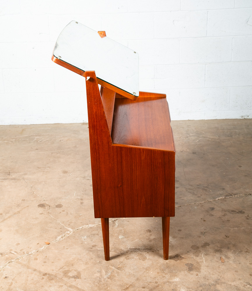 Mid Century Danish Modern Vanity Chest Dresser Teak Adjustable Mirror 5 Drawers - Image 9