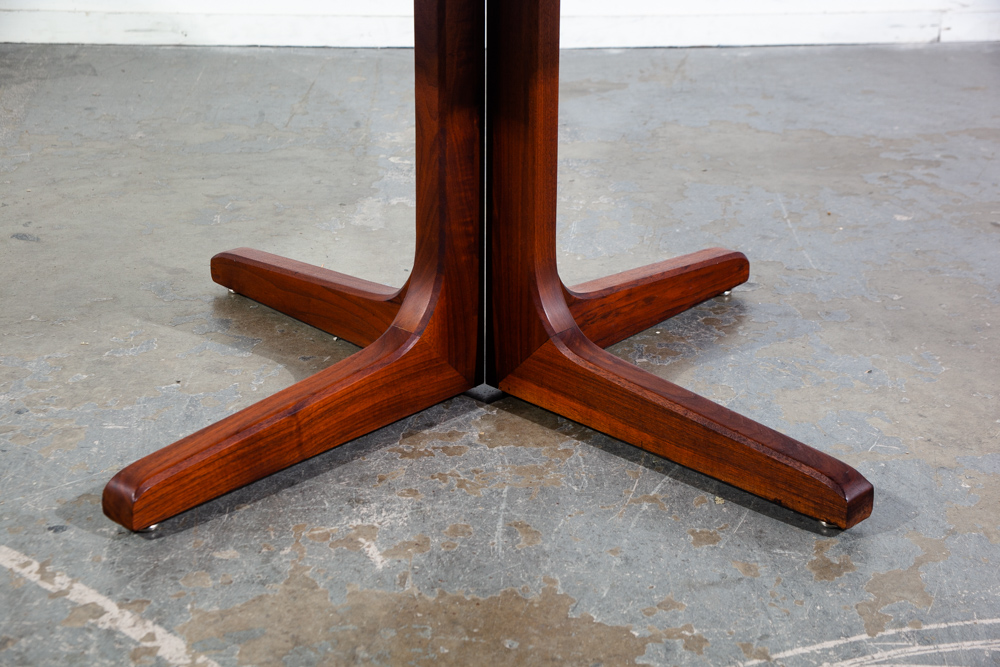 Mid Century Modern Dining Table Glenn of California Solid Walnut Round Danish NM x3 leaves - Image 6