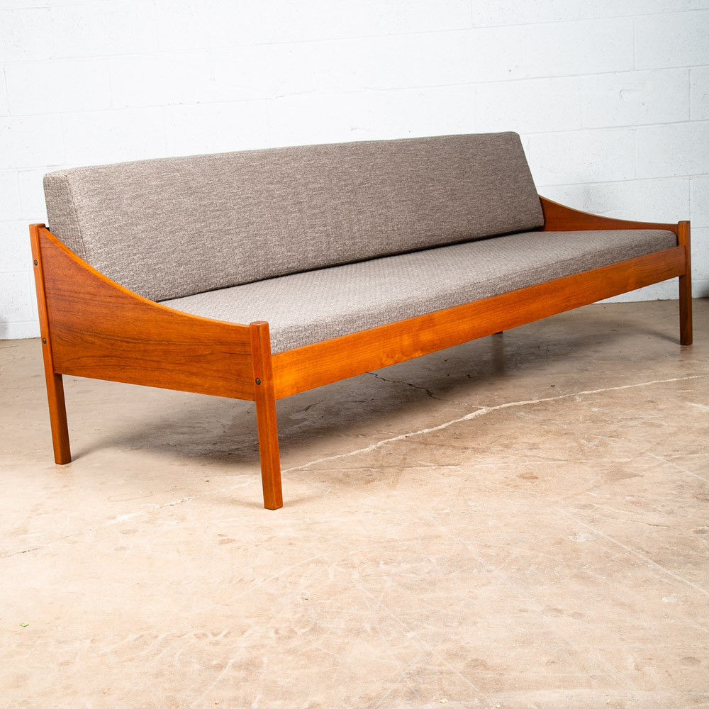 Mid Century Danish Modern Daybed Sofa Grey Fabric Cushions Teak Wood Denmark Mcm
