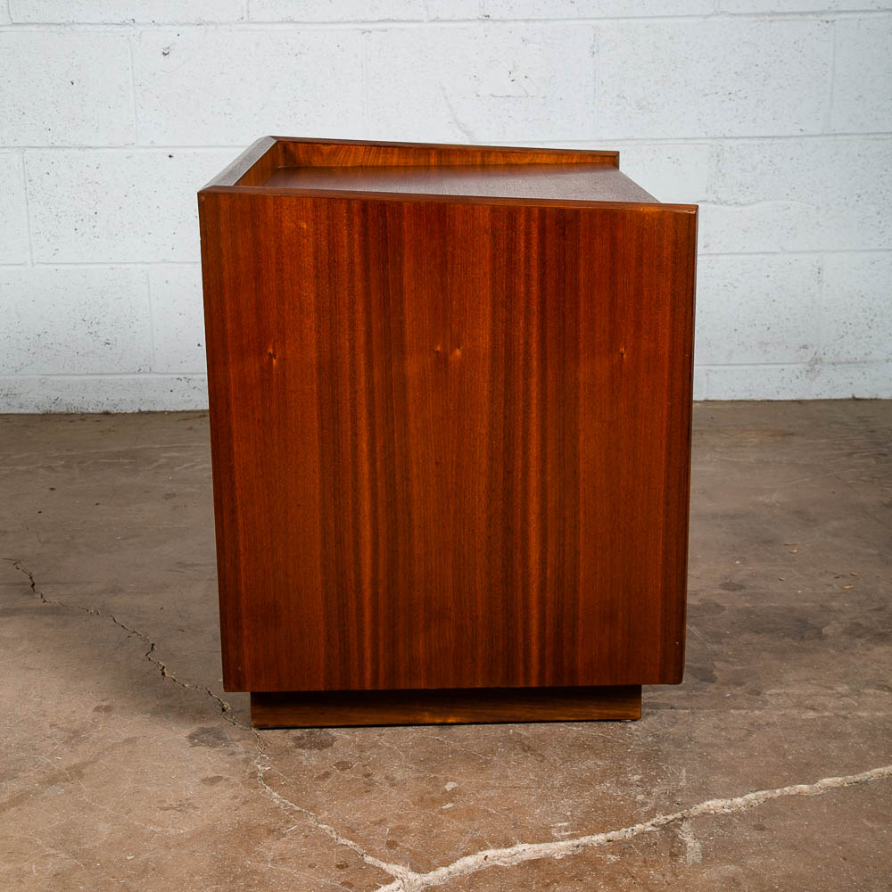 Mid Century Modern Nightstand End Side Table Glenn of California Walnut Doors - Image 3
