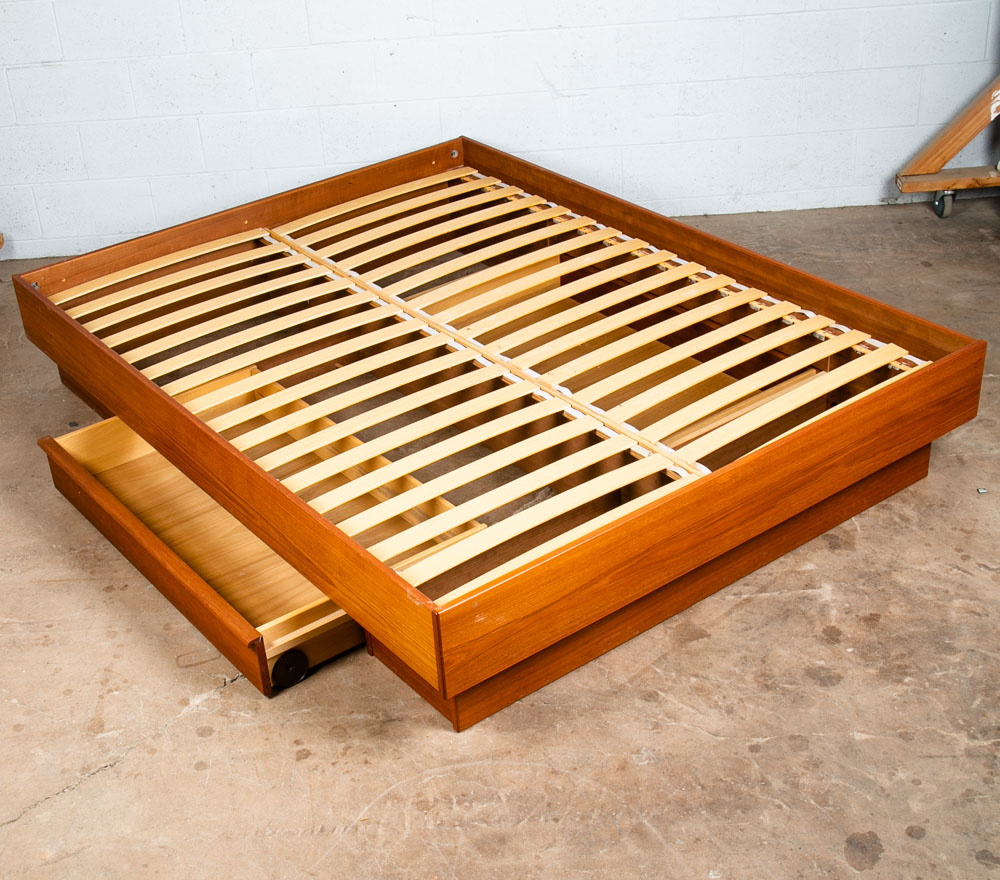 Mid Century Danish Modern Headboard Bed Frame Teak Floating Queen Size Storage - Image 6