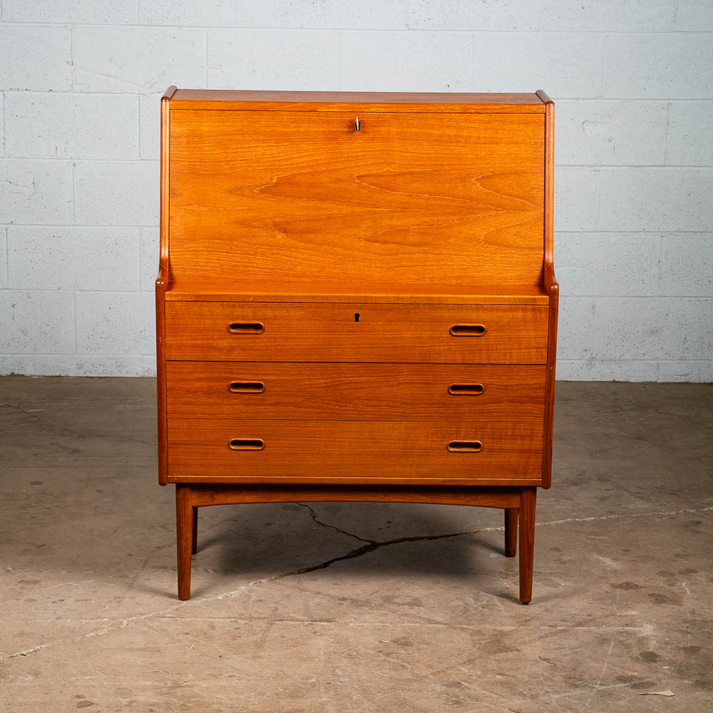 Mid Century Danish Modern Secretary Desk Bureau Teak Arne Wahl Iversen # 37 M - Image 2