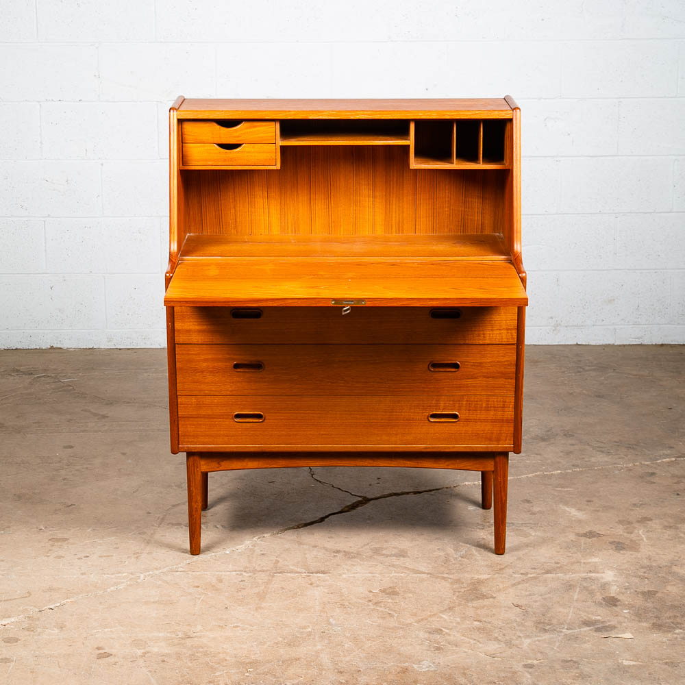 Mid Century Danish Modern Secretary Desk Bureau Teak Arne Wahl Iversen # 37 M - Image 5
