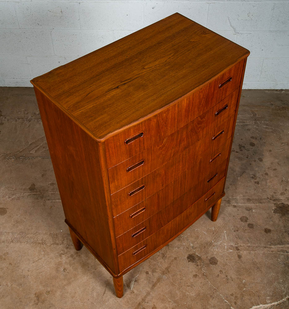 Mid Century Danish Modern Highboy Dresser 6 Drawer Teak Denmark Vintage Compact - Image 4