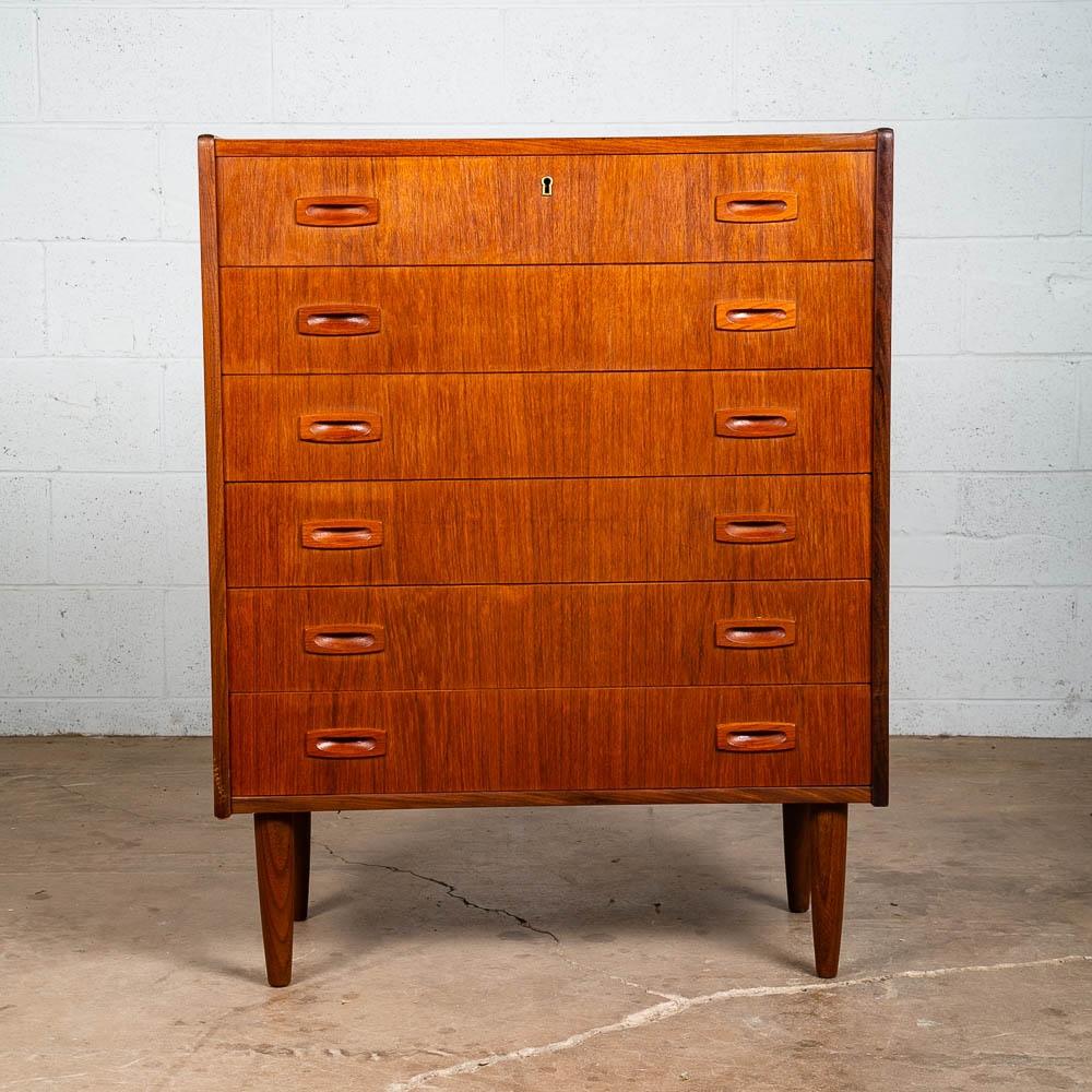 Mid Century Danish Modern Dresser Highboy 6 Drawer Teak Denmark Locking Vintage