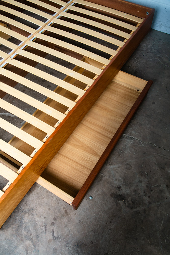 Mid Century Danish Modern Headboard Bed Frame Teak Floating Queen Size Storage - Image 9