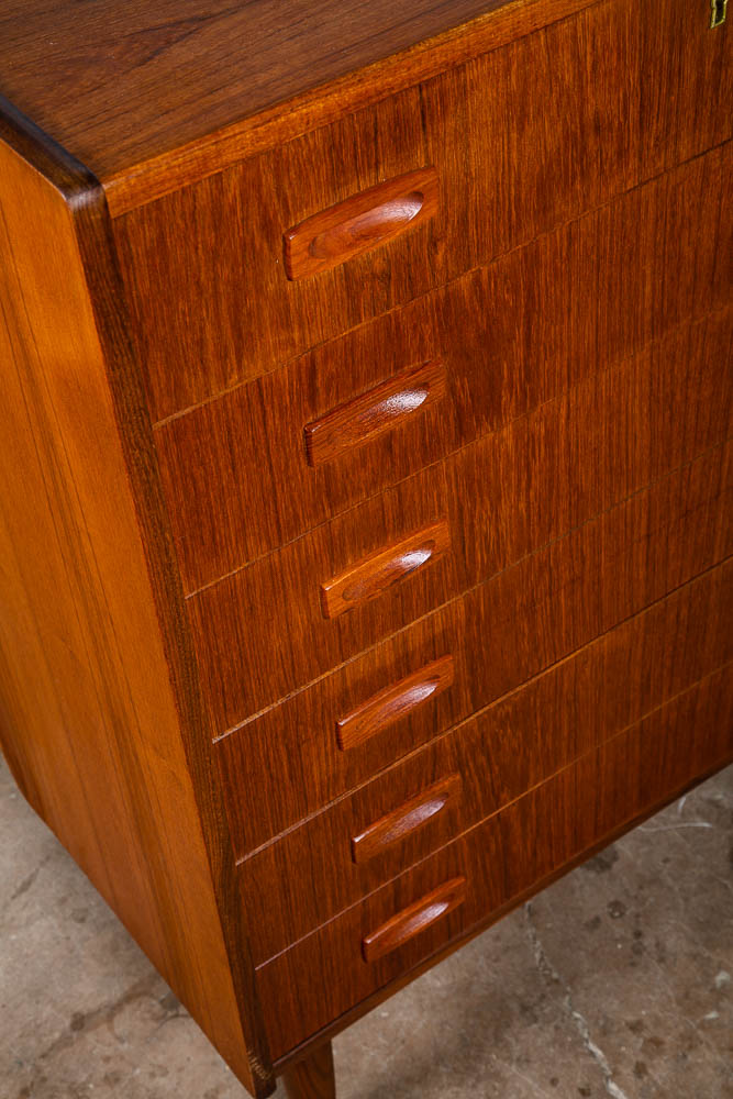 Mid Century Danish Modern Dresser Highboy 6 Drawer Teak Denmark Locking Vintage - Image 8