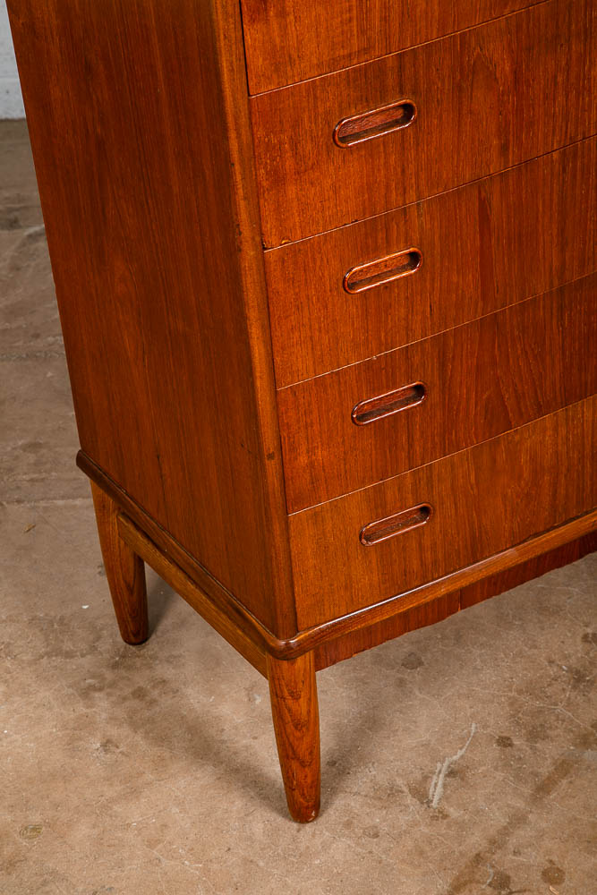 Mid Century Danish Modern Highboy Dresser 6 Drawer Teak Denmark Vintage Compact - Image 7