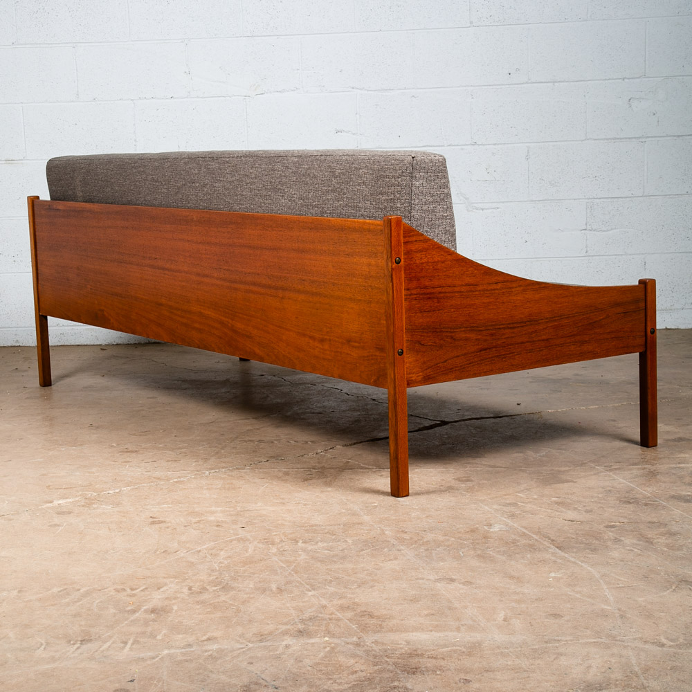 Mid Century Danish Modern Daybed Sofa Grey Fabric Cushions Teak Wood Denmark Mcm - Image 4