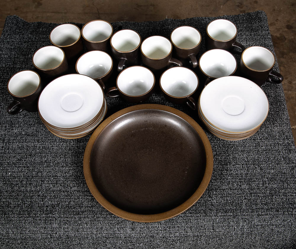 Mid Century Modern 28 Pc Set Ceramics Edith Heath Saucer Coffee Cups Plates Tea - Image 3