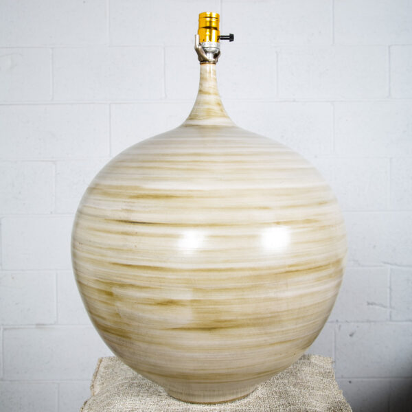 Mid Century Modern Table Lamp Ceramic Large Pottery White Tan Round Mcm Studio M - Image 4