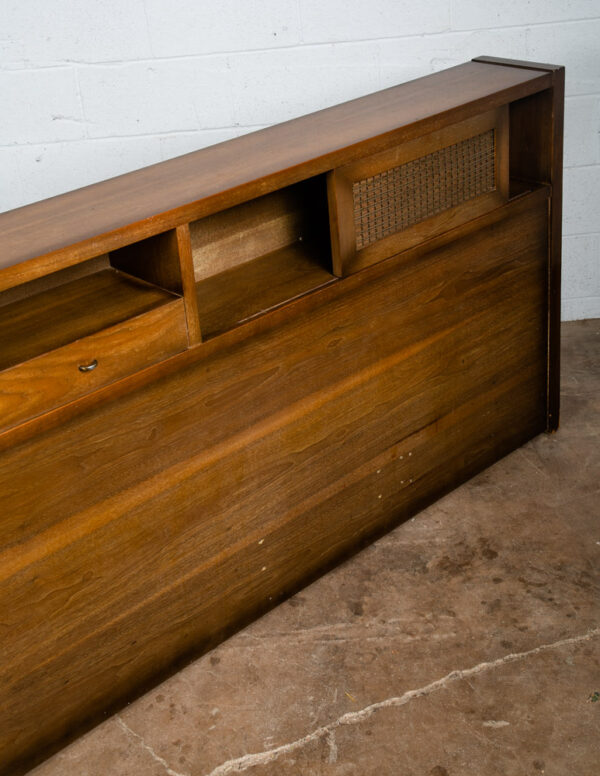 Mid Century Modern Headboard Bed Frame King Size Walnut American Martinsville - Image 4