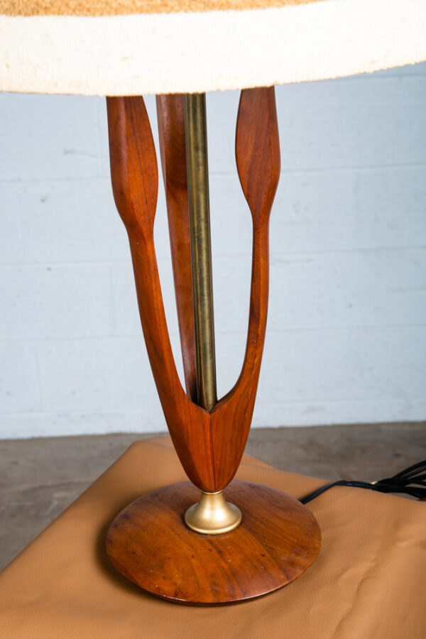 Mid Century Modern Table Lamp Sculptural Walnut Wood Adrian Pearsall Kagan Brass - Image 4