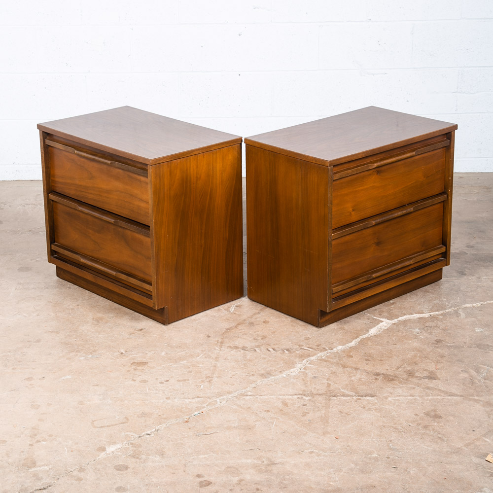 Mid Century Modern Nightstand Set Pair End Table 2 Drawer Walnut Mcm Vintage Two