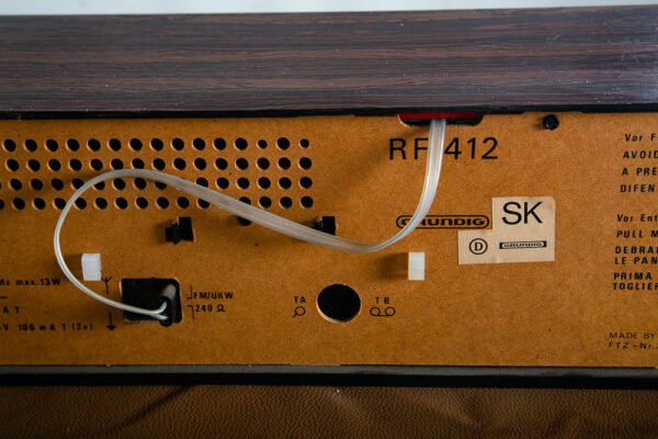 Vintage Grundig RF 412 Ampli Radio Receiver AS IS Rosewood Hifi Vintage Tabletop - Image 6