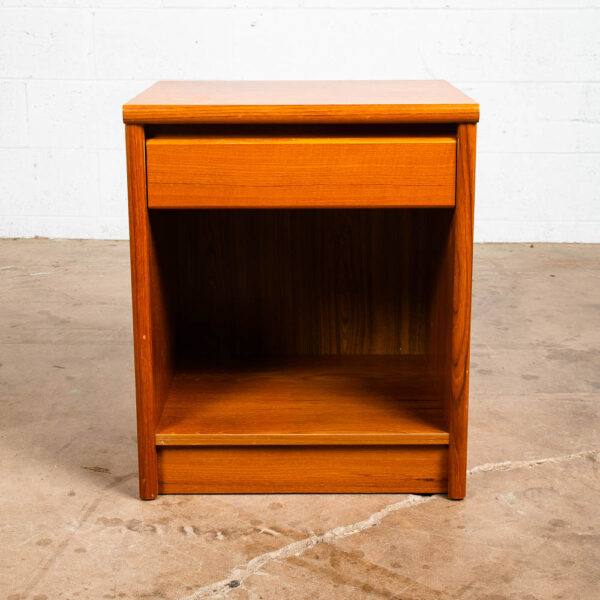 Mid Century Danish Modern Nightstand End Side Tables Teak Wood Drawer Denmark - Image 2
