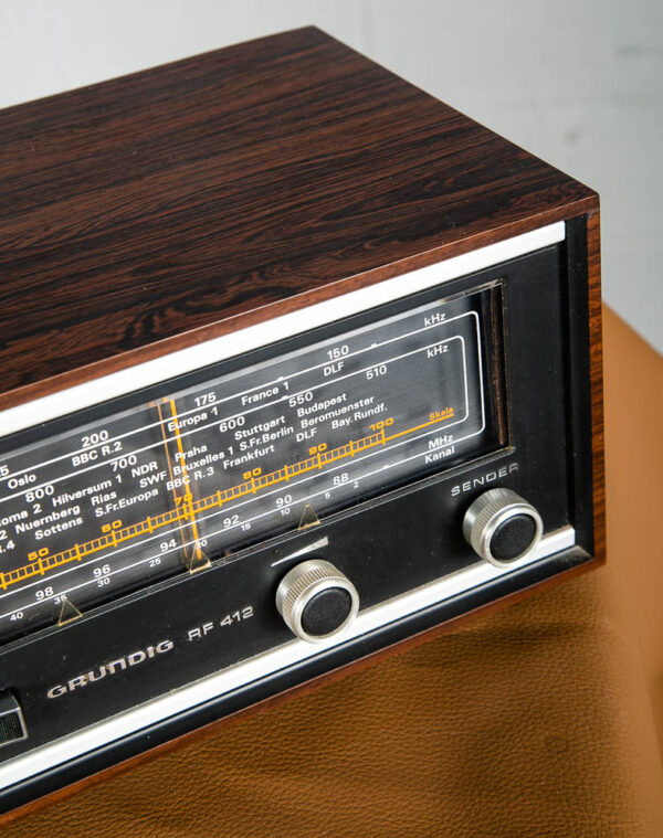 Vintage Grundig RF 412 Ampli Radio Receiver AS IS Rosewood Hifi Vintage Tabletop - Image 9