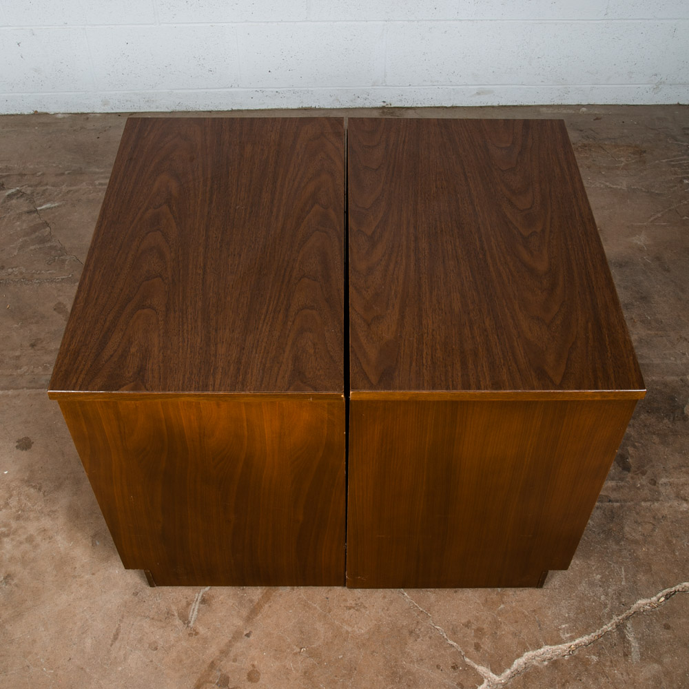 Mid Century Modern Nightstand Set Pair End Table 2 Drawer Walnut Mcm Vintage Two - Image 6