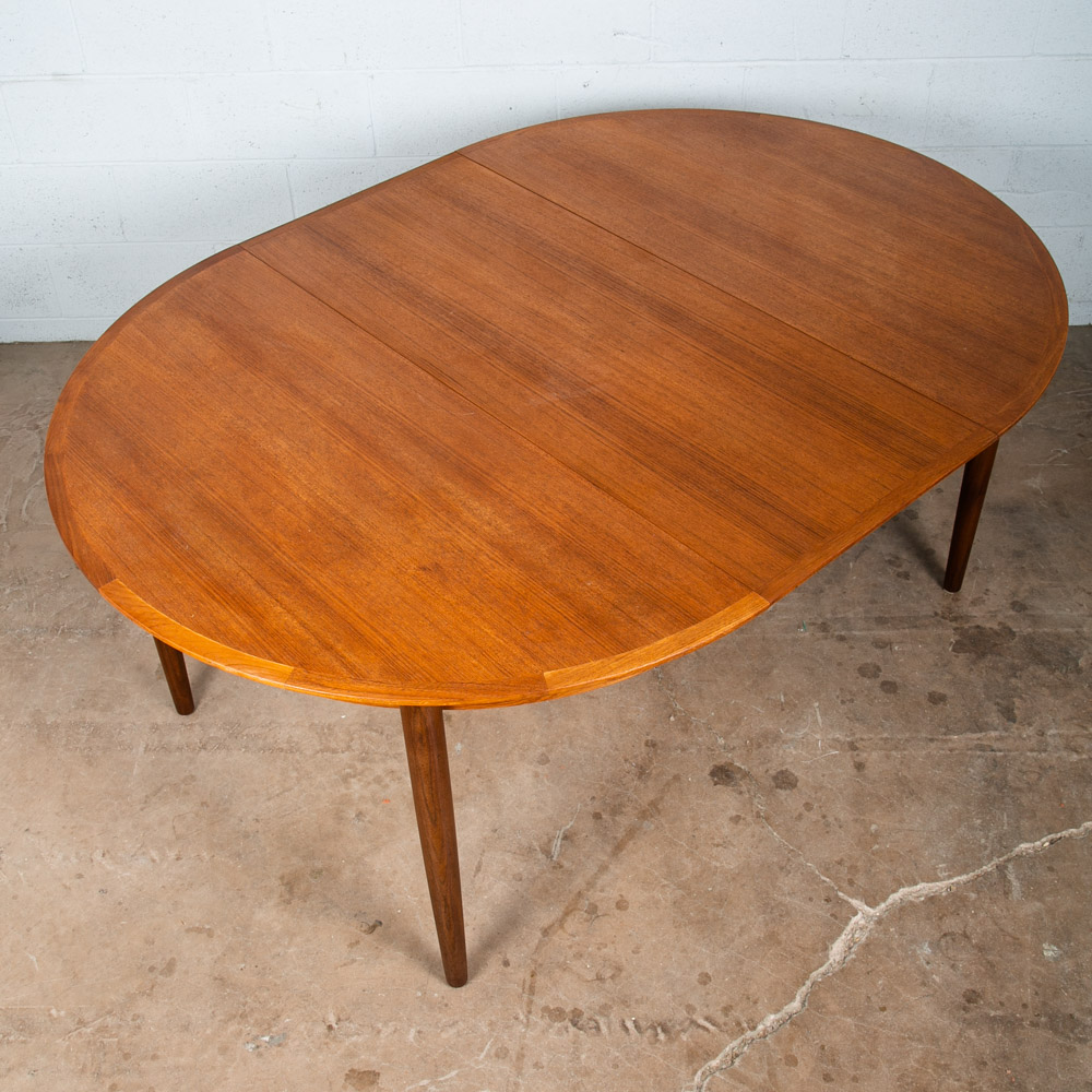 Mid Century Danish Modern Dining Table Large Teak Expanding Leaf x2 Round 86" - Image 5