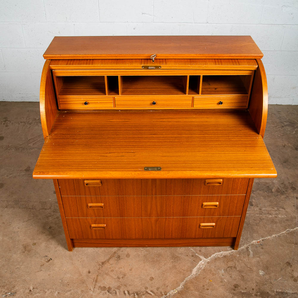 Mid Century Danish Modern Desk Rolltop Secretary File Teak Wood Denmark Vintage - Image 4