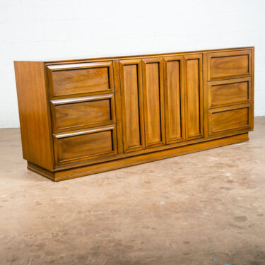 Mid Century Danish Modern Credenza Dresser Dixie Oak 9 Drawer Vintage Doors Mcm
