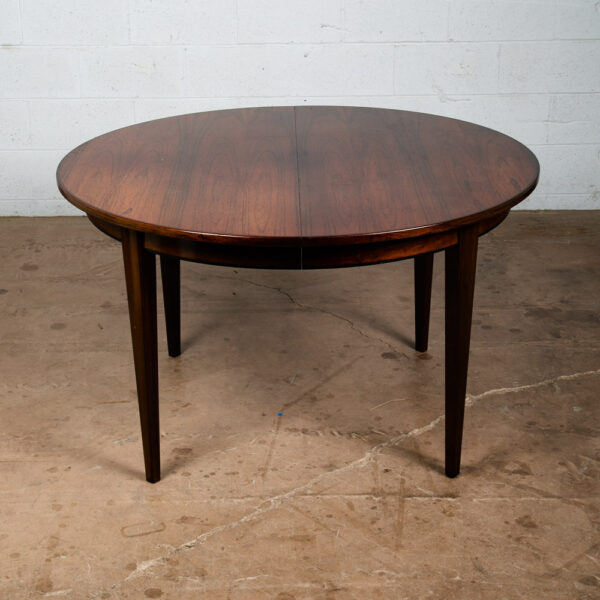Mid Century Danish Modern Dining Table Round Extension Leaf x3 Rosewood Mobler - Image 4